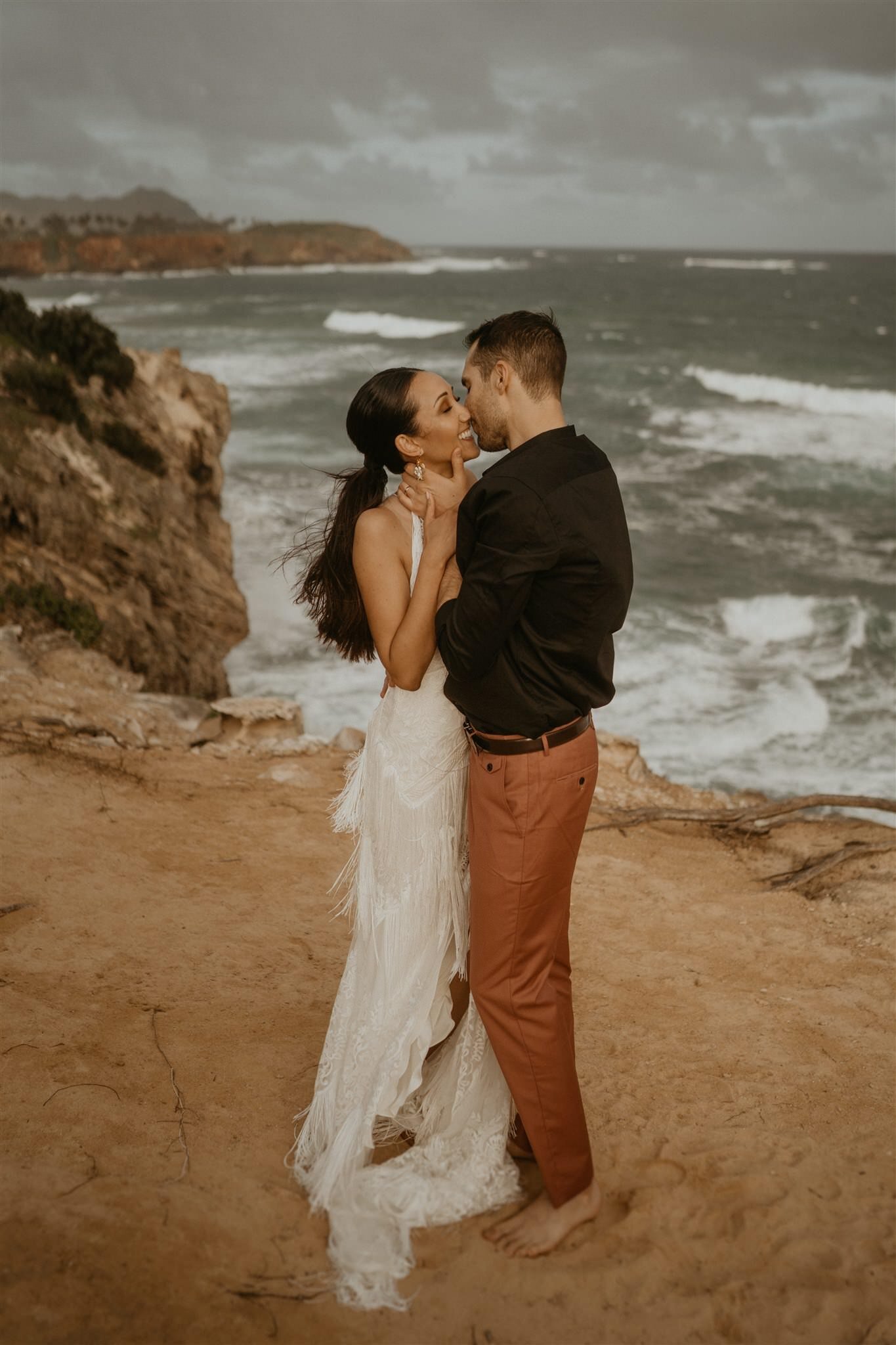 We offer other packages … How To Elope In Hawaii Best Locations Important Info Hawaii Elopement Photographer Henry Tieu Photography