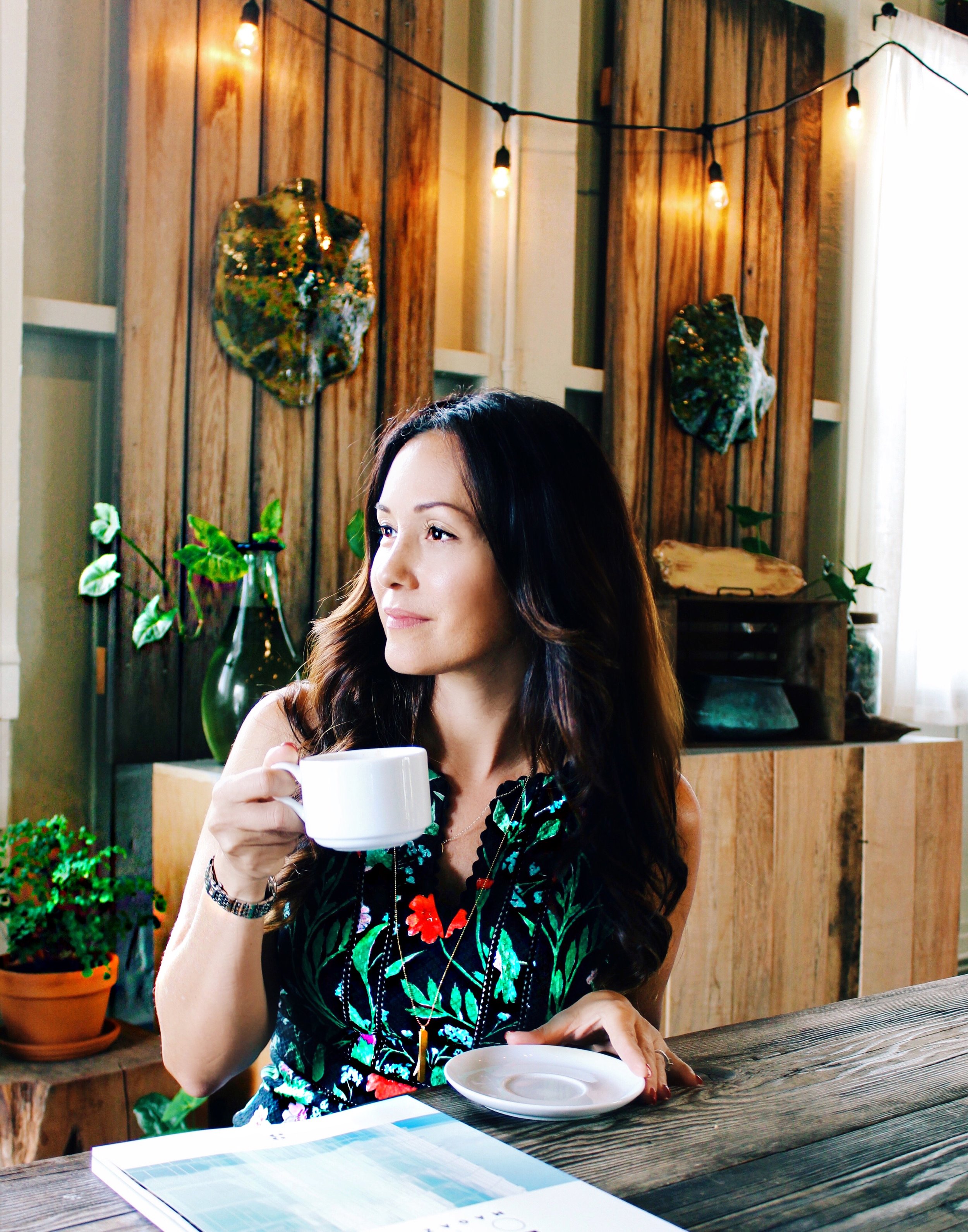 Wish offers discounted goods from wholesalers china, myanmar and elsewhere, and its prices on clothing and goods are hard to beat. Redefining Kona Cafe Culture Iwa Arts Cafe Carrie Nicholson